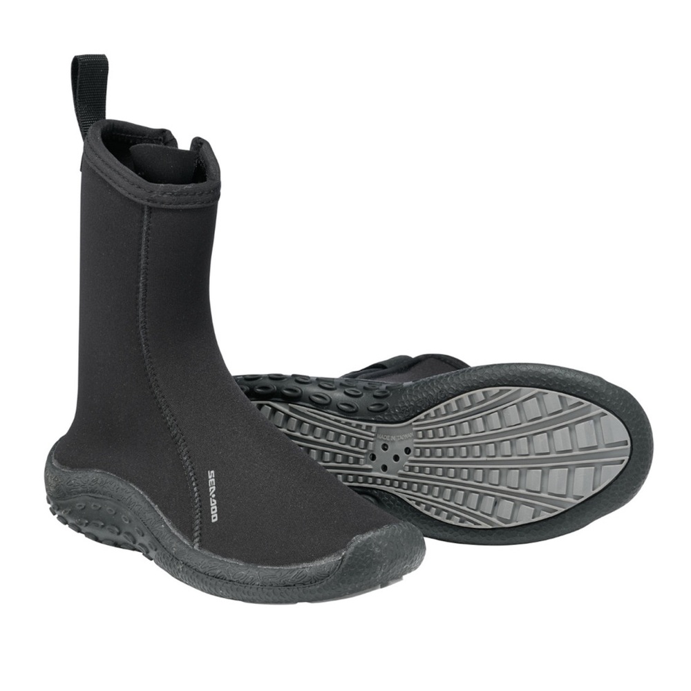 Sea-Doo Unisex Onesize Ankle Guarding Neoprene Boots nwt and box size 8